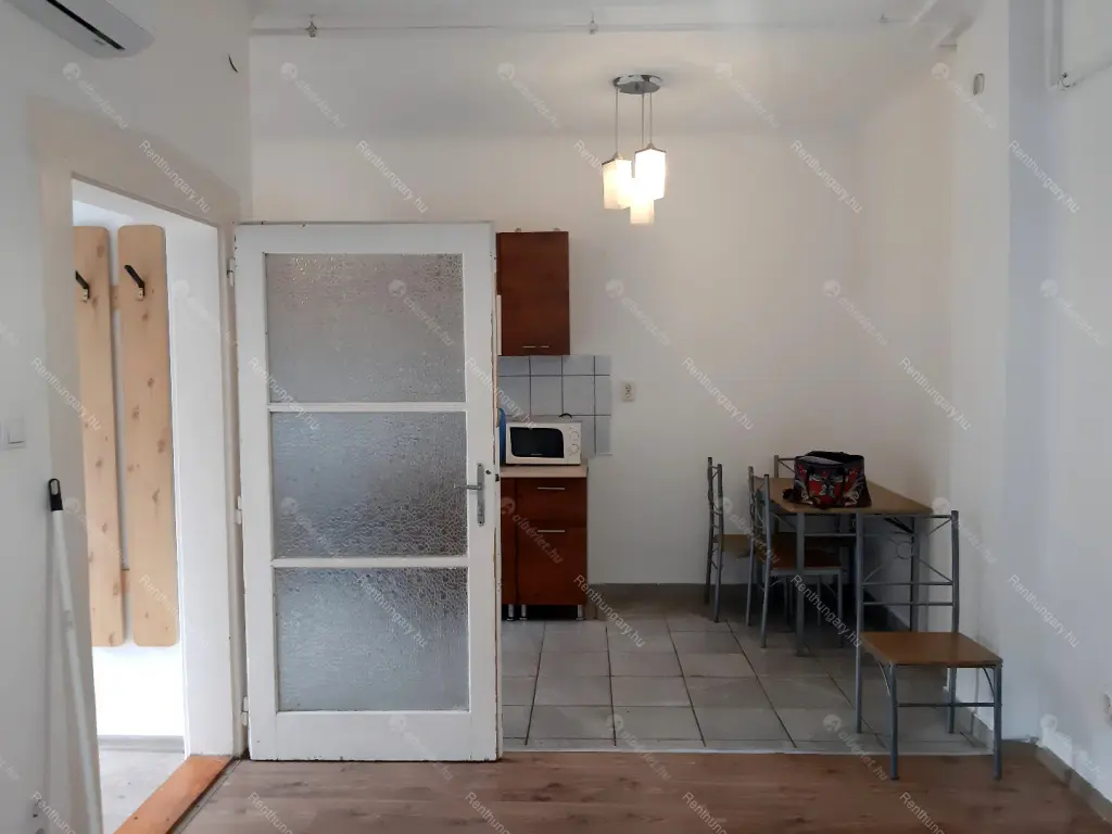 Kiadó albérlet 180000 Ft/hó áron: Budapest, XIX. kerület  Határ út. Mérete: 30 nm, 1 szobás | Alberlet.hu - 6653821