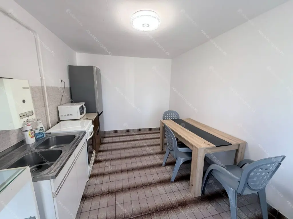 Kiadó albérlet 190000 Ft/hó áron: Budapest, XIX. kerület  Könyvkötő utca. Mérete: 48 nm, 2 szobás | Alberlet.hu - 6685826