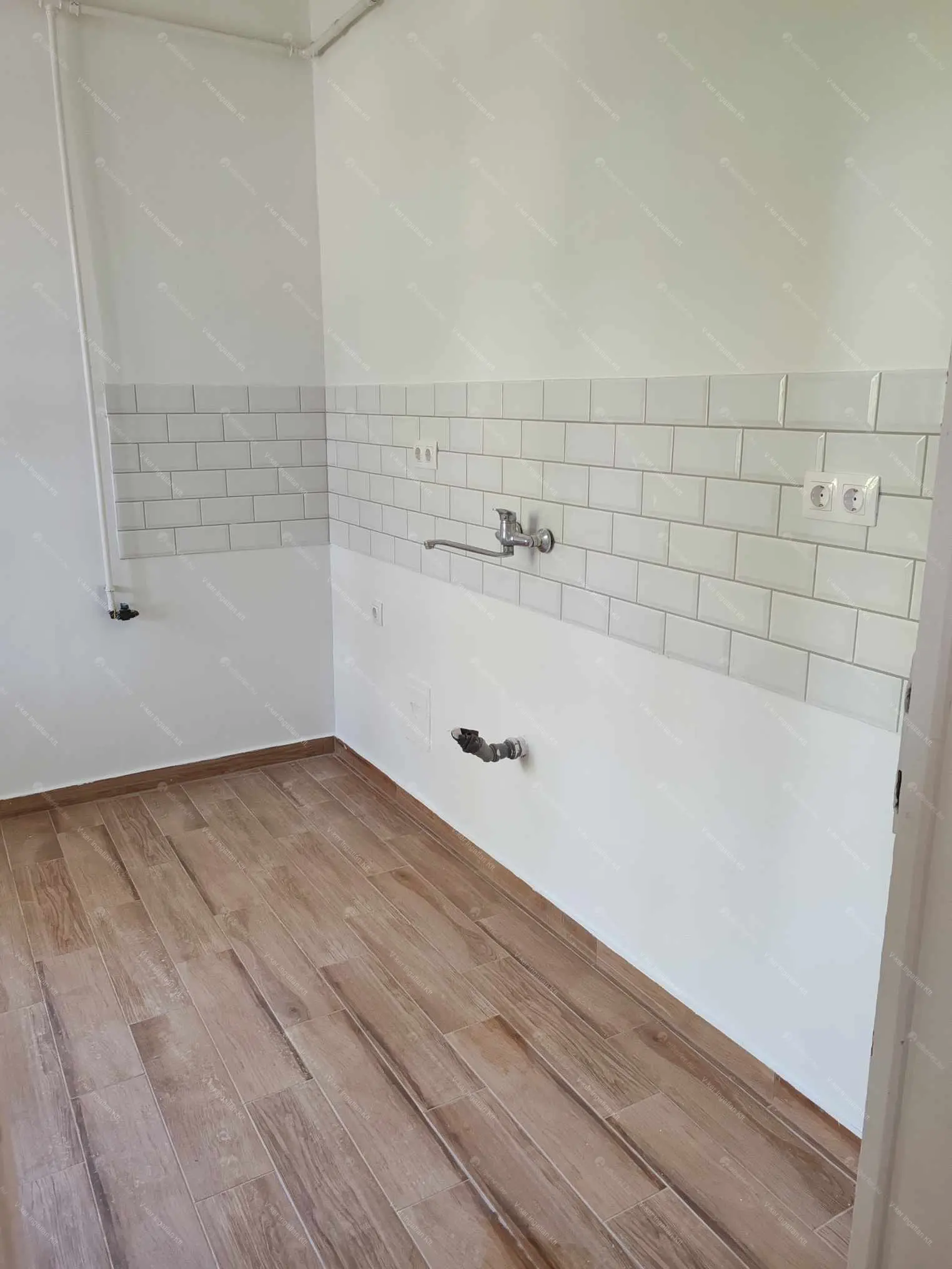 Kiadó albérlet 200000 Ft/hó áron: Budapest, XIX. kerület  Kós Károly tér. Mérete: 53 nm, 2 szobás | Alberlet.hu - 6679436