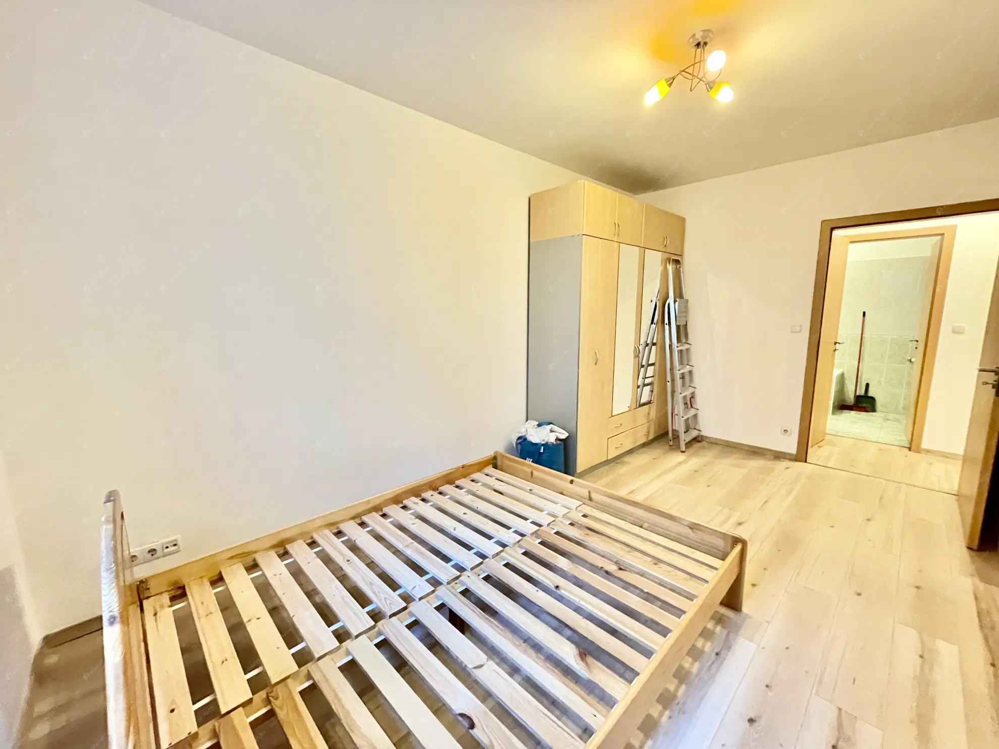 Kiadó albérlet 240000 Ft/hó áron: Budapest, XIX. kerület  Kossuth Lajos utca. Mérete: 54 nm, 2 szobás | Alberlet.hu - 6585607