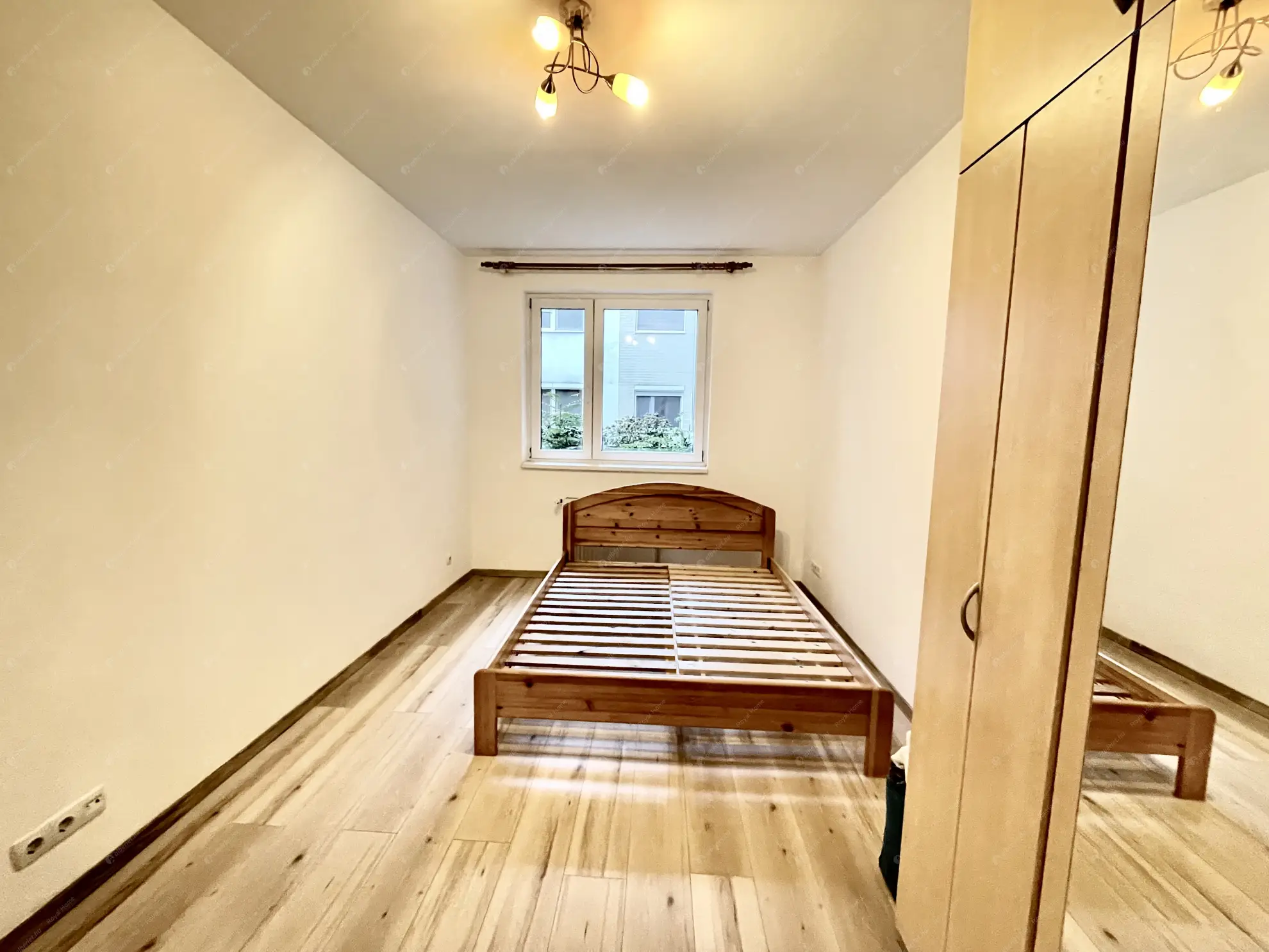 Kiadó albérlet 240000 Ft/hó áron: Budapest, XIX. kerület  Kossuth Lajos utca. Mérete: 54 nm, 2 szobás | Alberlet.hu - 6585610