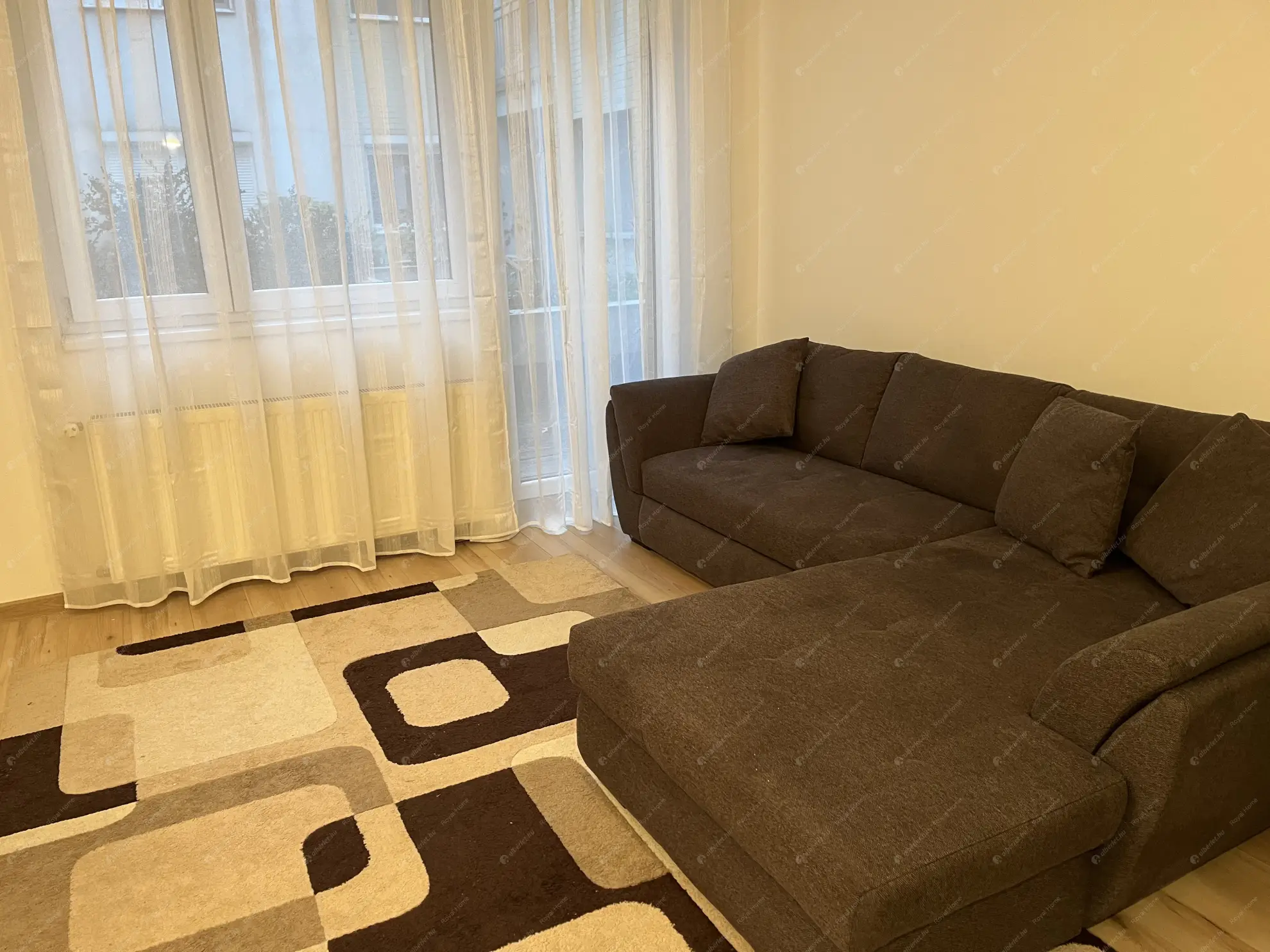 Kiadó albérlet 240000 Ft/hó áron: Budapest, XIX. kerület  Kossuth Lajos utca. Mérete: 54 nm, 2 szobás | Alberlet.hu - 6585611