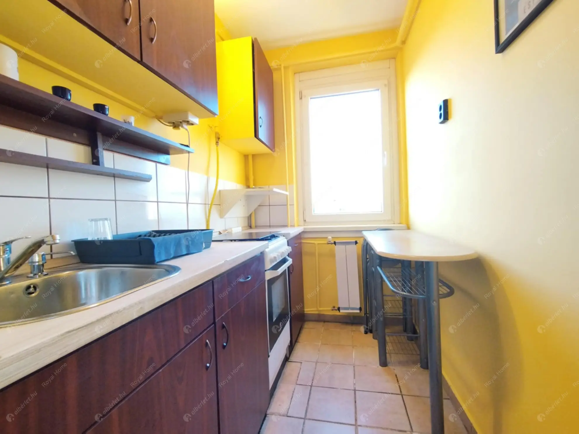 Kiadó albérlet 215000 Ft/hó áron: Budapest, XIX. kerület  Szigligeti utca. Mérete: 56 nm, 3 szobás | Alberlet.hu - 6575401