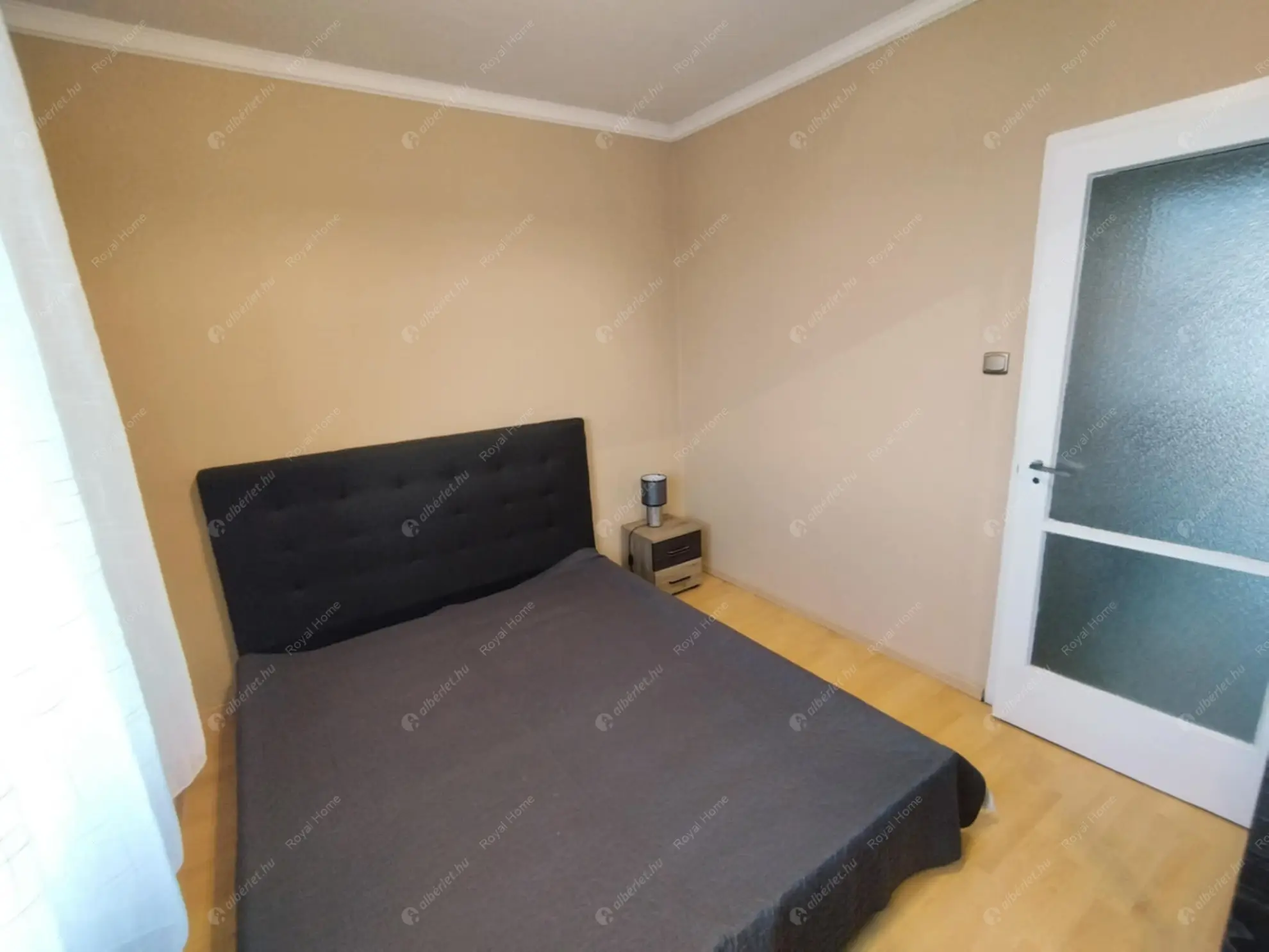 Kiadó albérlet 215000 Ft/hó áron: Budapest, XIX. kerület  Szigligeti utca. Mérete: 56 nm, 3 szobás | Alberlet.hu - 6575412