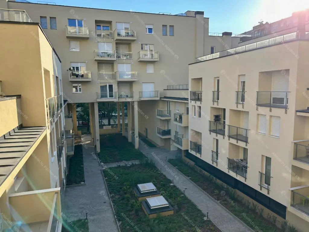 Kiadó albérlet 270000 Ft/hó áron: Budapest, XIX. kerület  Zrínyi utca. Mérete: 38 nm, 1 szobás | Alberlet.hu - 6661097