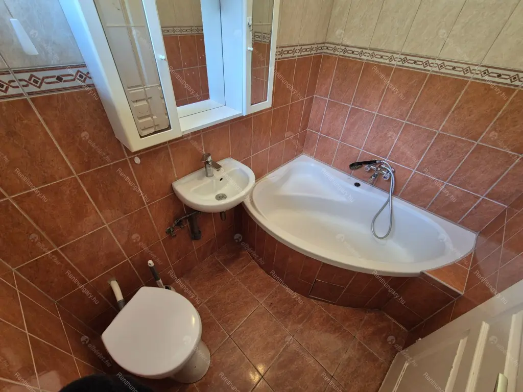 Kiadó albérlet 280000 Ft/hó áron: Budapest, XV. kerület  Bánk utca. Mérete: 74 nm, 3 szobás | Alberlet.hu - 6675963