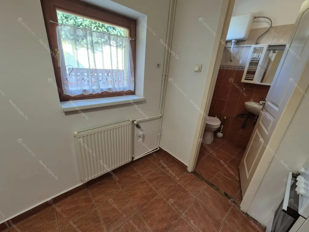 Kiadó albérlet 280000 Ft/hó áron: Budapest, XV. kerület  Bánk utca. Mérete: 74 nm, 3 szobás | Alberlet.hu - 6675966