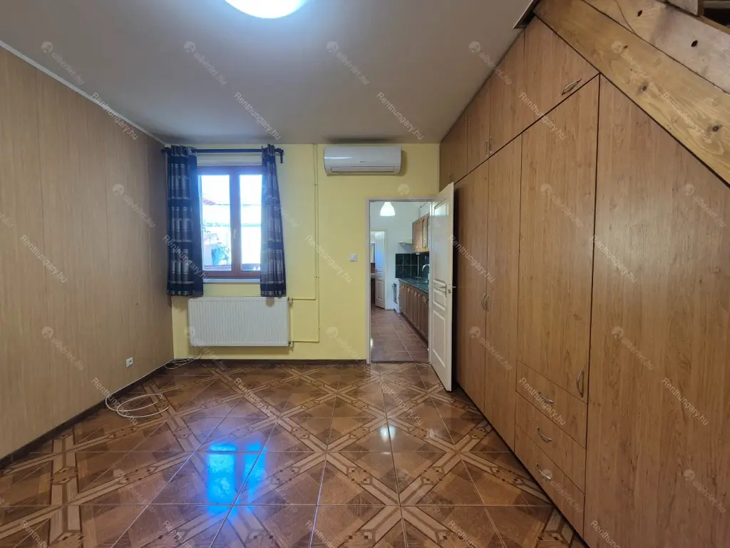 Kiadó albérlet 280000 Ft/hó áron: Budapest, XV. kerület  Bánk utca. Mérete: 74 nm, 3 szobás | Alberlet.hu - 6675968