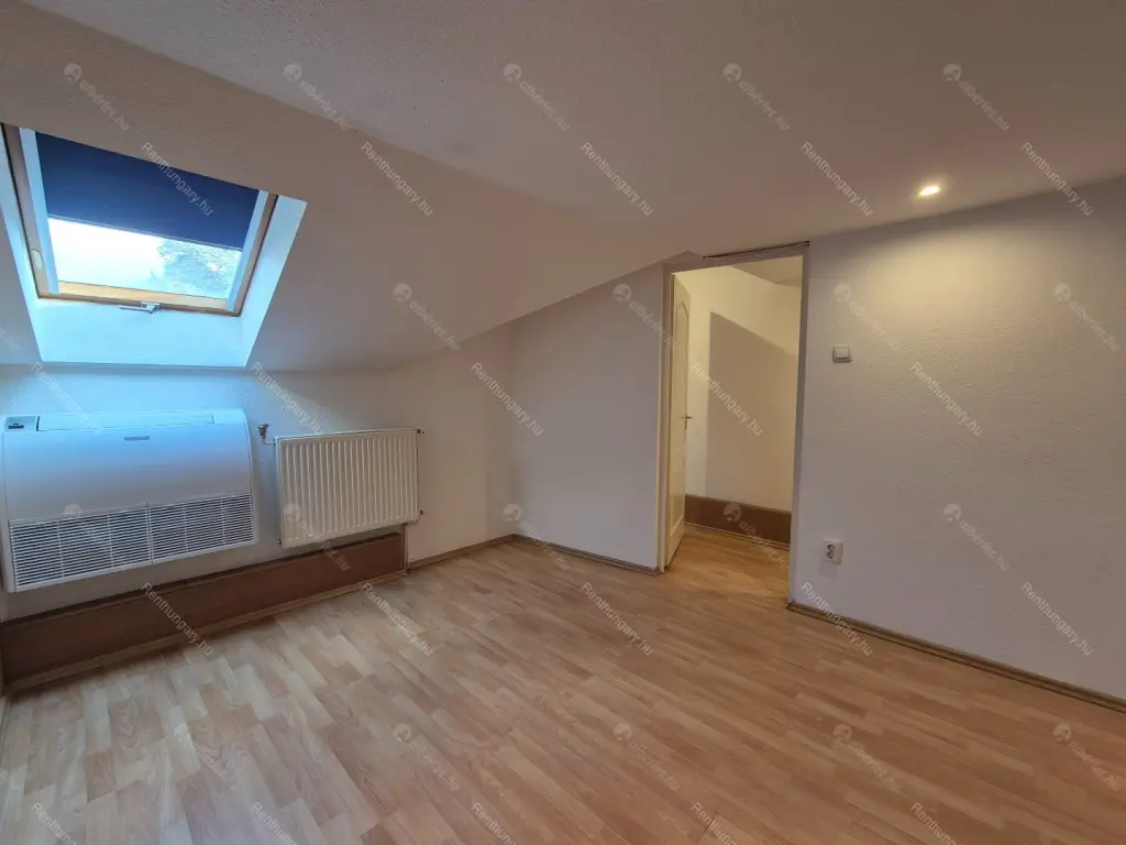 Kiadó albérlet 280000 Ft/hó áron: Budapest, XV. kerület  Bánk utca. Mérete: 74 nm, 3 szobás | Alberlet.hu - 6675975