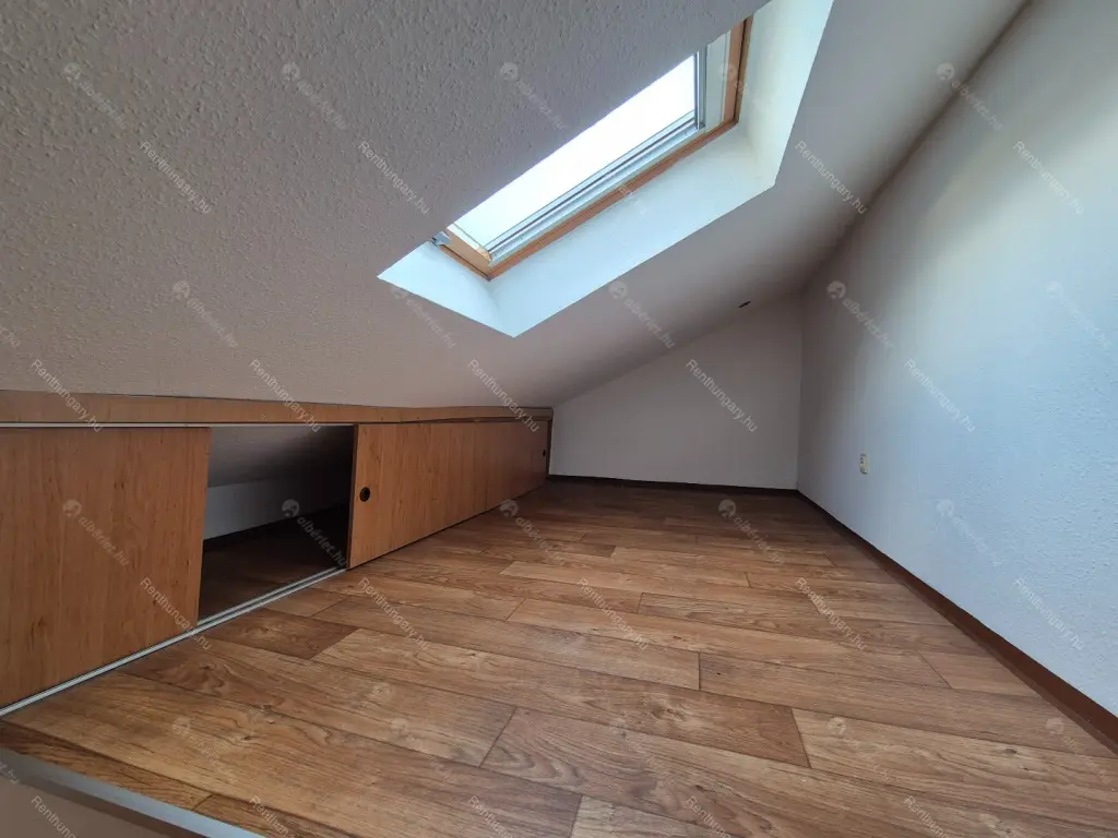 Kiadó albérlet 280000 Ft/hó áron: Budapest, XV. kerület  Bánk utca. Mérete: 74 nm, 3 szobás | Alberlet.hu - 6675977