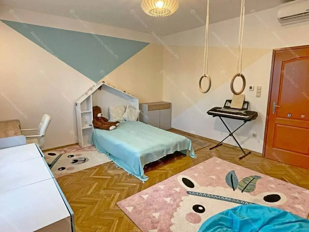 Kiadó albérlet 500000 Ft/hó áron: Budapest, XV. kerület  Csajág utca. Mérete: 130 nm, 4 szobás | Alberlet.hu - 6665987