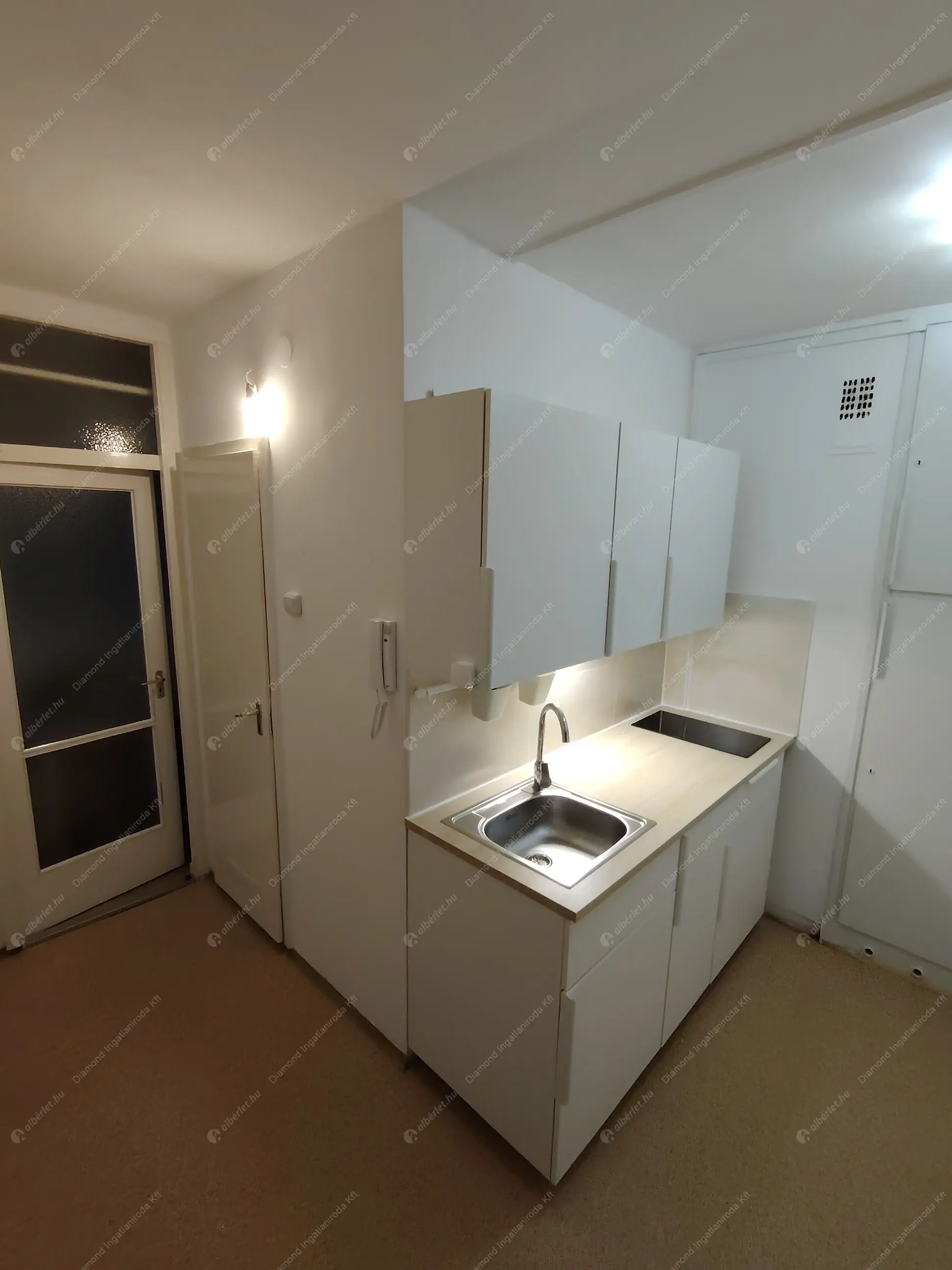 Kiadó albérlet 185000 Ft/hó áron: Budapest, XV. kerület  Drégelyvár utca. Mérete: 35 nm, 1 szobás | Alberlet.hu - 6580655