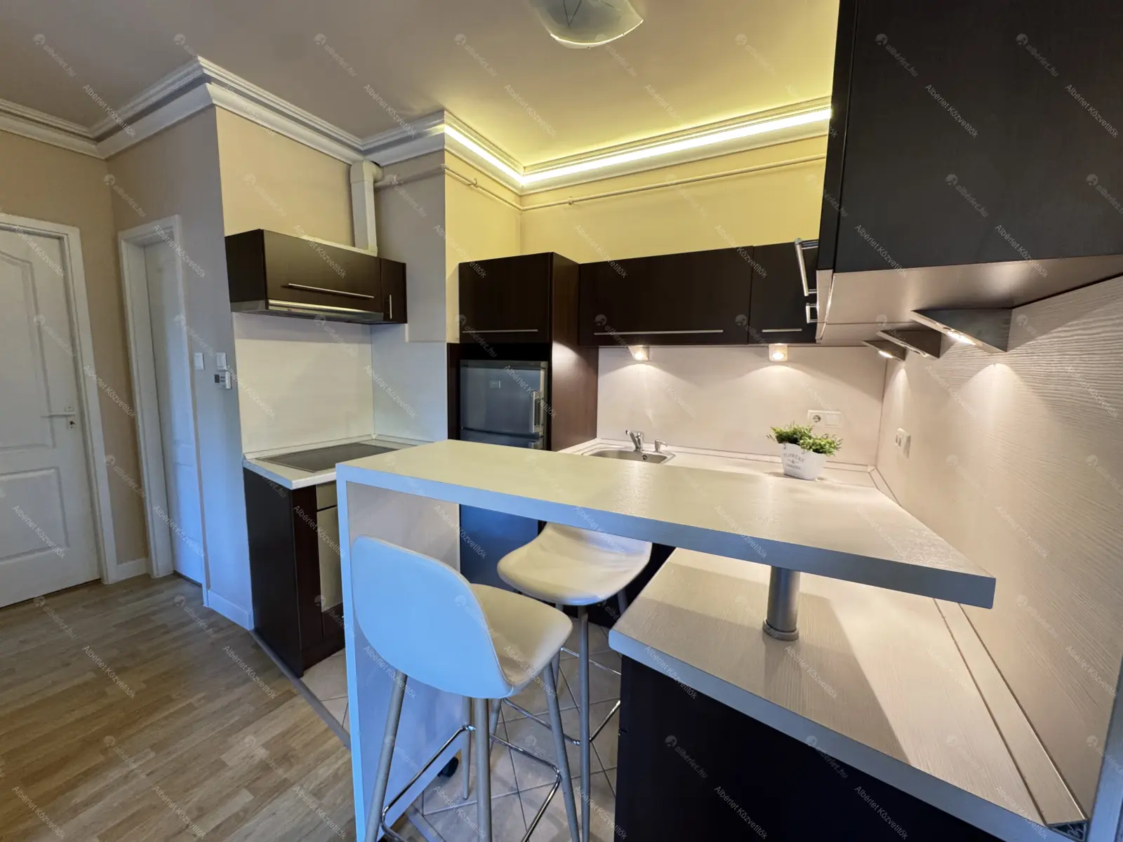 Kiadó albérlet 230000 Ft/hó áron: Budapest, XV. kerület  Eötvös utca. Mérete: 45 nm, 2 szobás | Alberlet.hu - 6703449