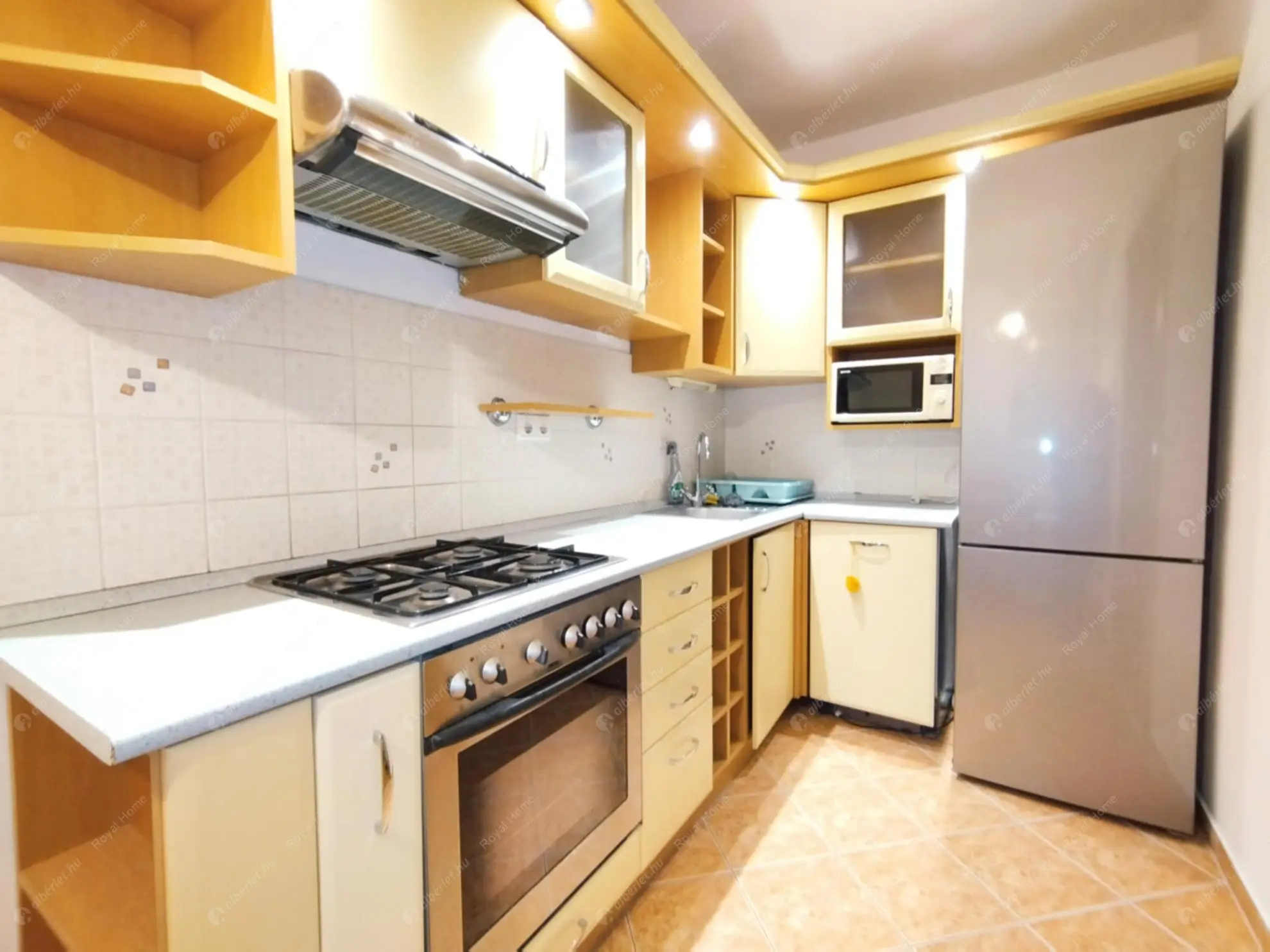 Kiadó albérlet 239000 Ft/hó áron: Budapest, XV. kerület  Fő út. Mérete: 55 nm, 2 szobás | Alberlet.hu - 6575608