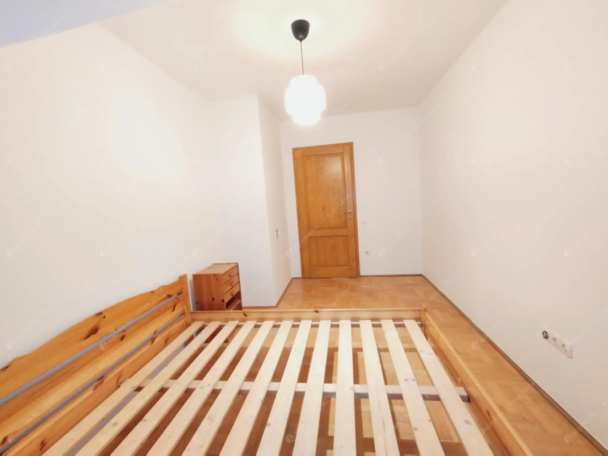 Kiadó albérlet 239000 Ft/hó áron: Budapest, XV. kerület  Fő út. Mérete: 55 nm, 2 szobás | Alberlet.hu - 6575613