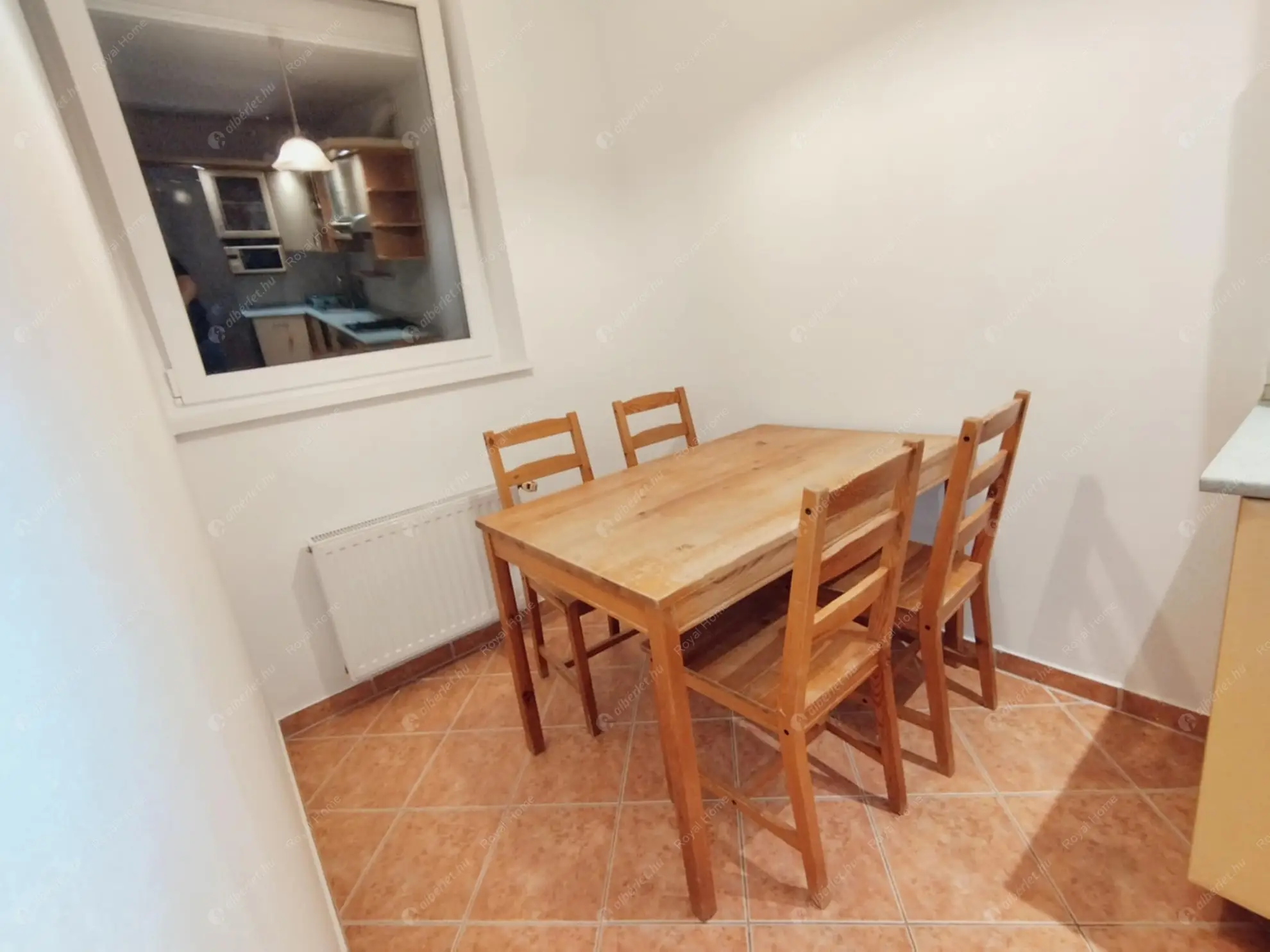 Kiadó albérlet 239000 Ft/hó áron: Budapest, XV. kerület  Fő út. Mérete: 55 nm, 2 szobás | Alberlet.hu - 6575614