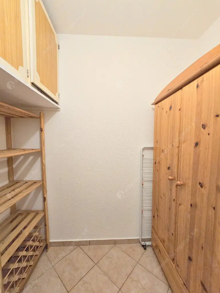 Kiadó albérlet 280000 Ft/hó áron: Budapest, XV. kerület  Kőrakás park. Mérete: 64 nm, 3 szobás | Alberlet.hu - 6598077