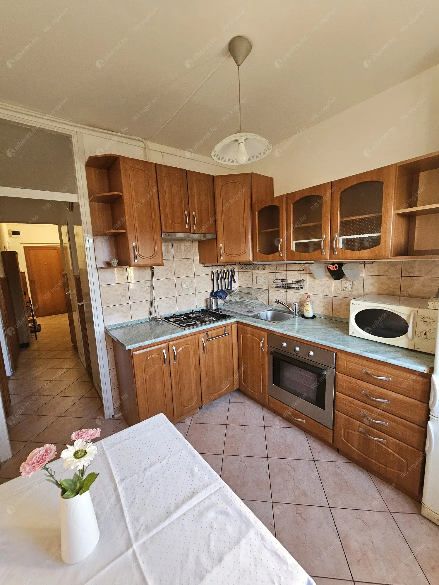 Kiadó albérlet 280000 Ft/hó áron: Budapest, XV. kerület  Kőrakás park. Mérete: 64 nm, 2 szobás | Alberlet.hu - 6621411