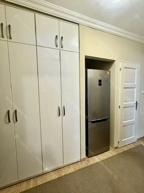 Kiadó albérlet 295000 Ft/hó áron: Budapest, XV. kerület  Lóvasút köz. Mérete: 54 nm, 2 szobás | Alberlet.hu - 6646725