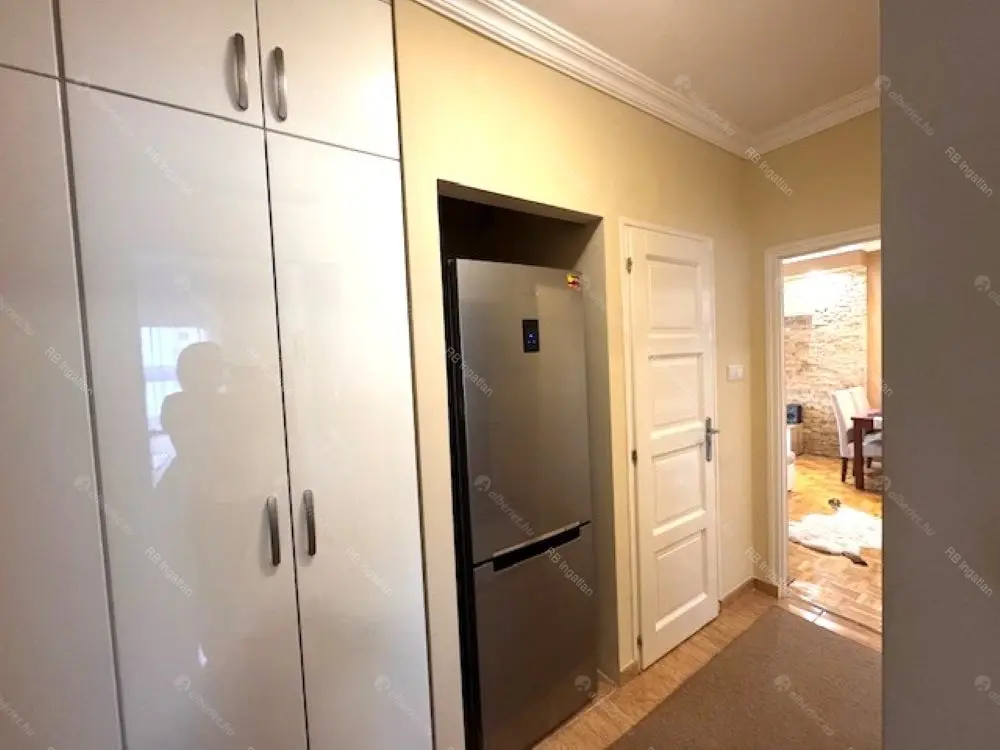 Kiadó albérlet 270000 Ft/hó áron: Budapest, XV. kerület  Lóvasút köz. Mérete: 54 nm, 2 szobás | Alberlet.hu - 6683330