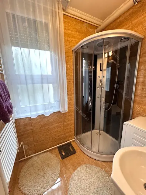 Kiadó albérlet 270000 Ft/hó áron: Budapest, XV. kerület  Lóvasút köz. Mérete: 54 nm, 2 szobás | Alberlet.hu - 6683332