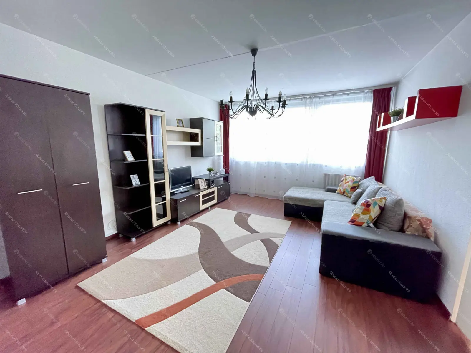 Kiadó albérlet 180000 Ft/hó áron: Budapest, XV. kerület  Mézeskalács tér. Mérete: 54 nm, 2 szobás | Alberlet.hu - 6680697