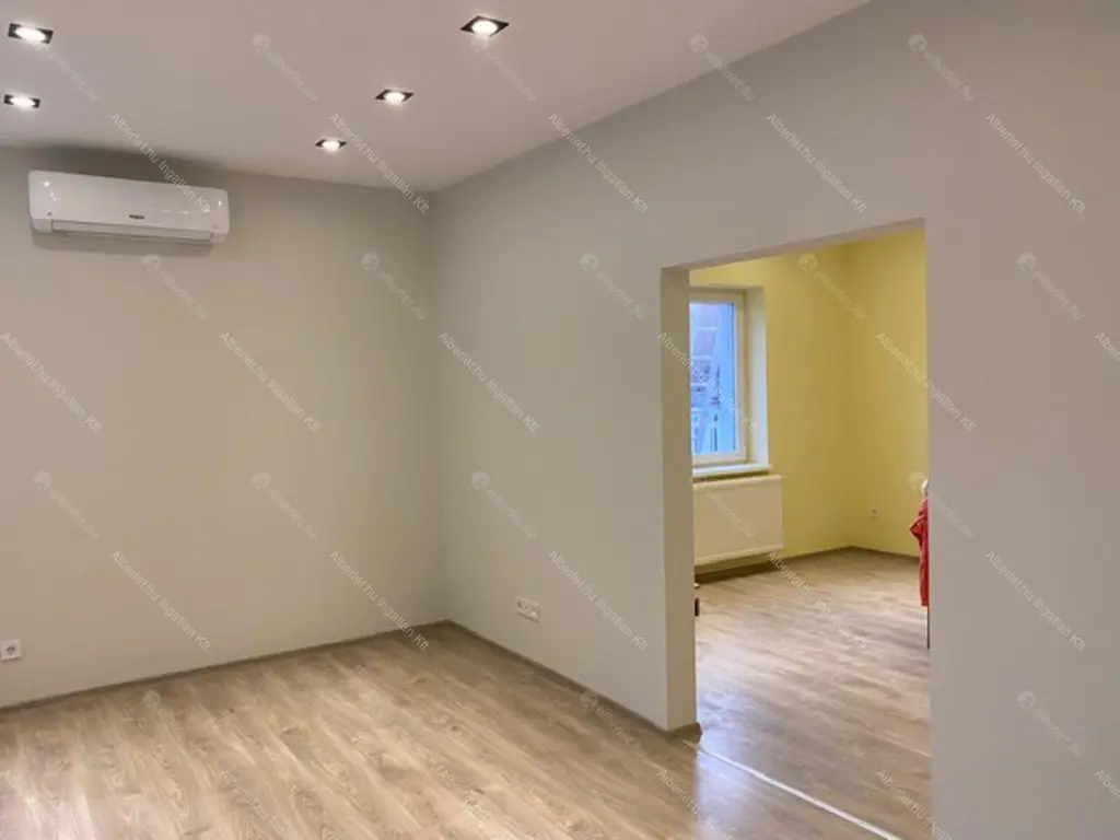 Kiadó albérlet 650000 Ft/hó áron: Budapest, XV. kerület  Óda utca. Mérete: 200 nm, 5 szobás | Alberlet.hu - 6668481