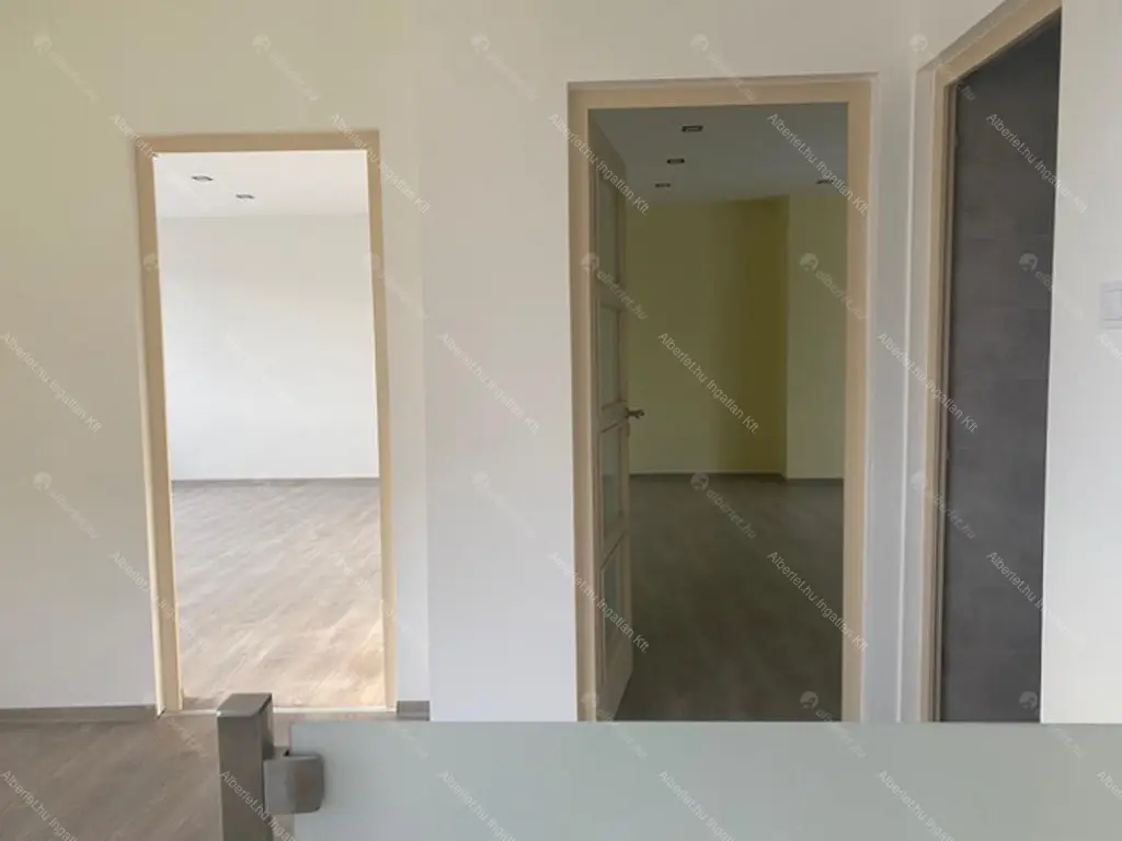 Kiadó albérlet 650000 Ft/hó áron: Budapest, XV. kerület  Óda utca. Mérete: 200 nm, 5 szobás | Alberlet.hu - 6668483