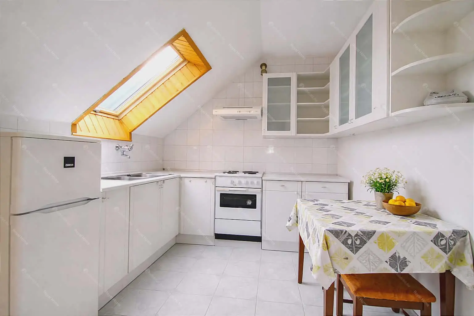 Kiadó albérlet 219000 Ft/hó áron: Budapest, XV. kerület  Öregfalusi utca. Mérete: 50 nm, 2 szobás | Alberlet.hu - 6700089