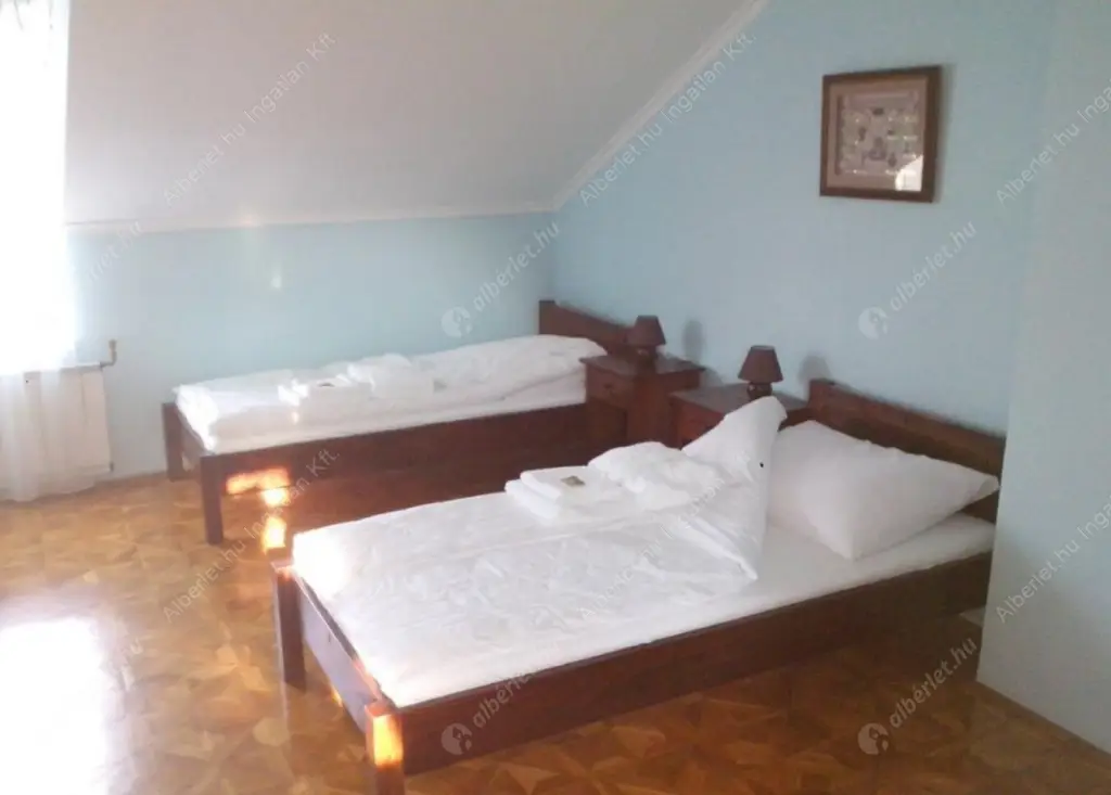 Kiadó albérlet 1350000 Ft/hó áron: Budapest, XV. kerület  Palánk utca. Mérete: 350 nm, 4 szobás | Alberlet.hu - 6517173