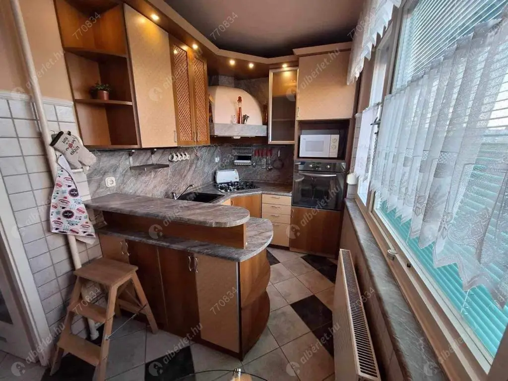 Kiadó albérlet 290000 Ft/hó áron: Budapest, XV. kerület  Páskomliget utca. Mérete: 74 nm, 3 szobás | Alberlet.hu - 6579456