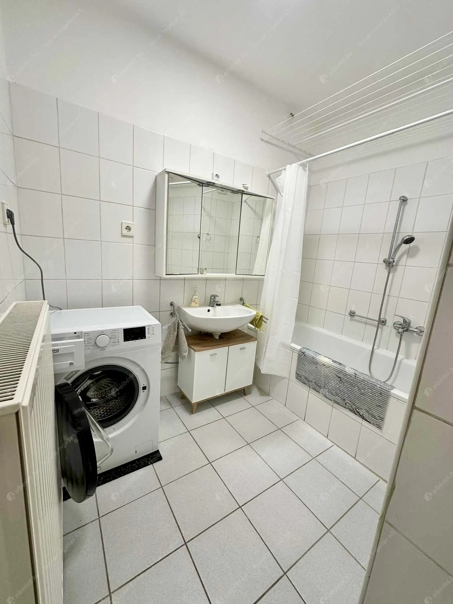 Kiadó albérlet 250000 Ft/hó áron: Budapest, XV. kerület  Szilas park. Mérete: 55 nm, 2 szobás | Alberlet.hu - 6602704