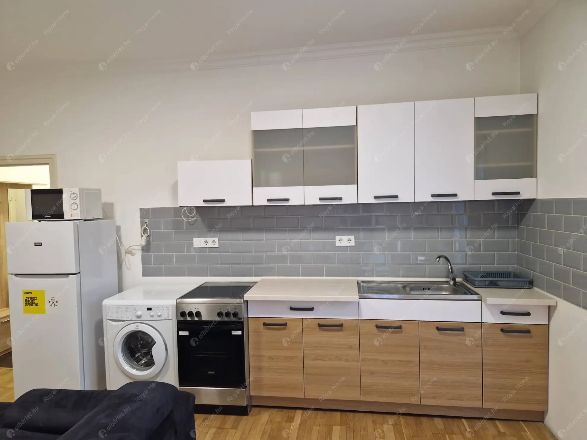 Kiadó albérlet 220000 Ft/hó áron: Budapest, XV. kerület  Törökszegfű tér. Mérete: 34 nm, 2 szobás | Alberlet.hu - 6611225