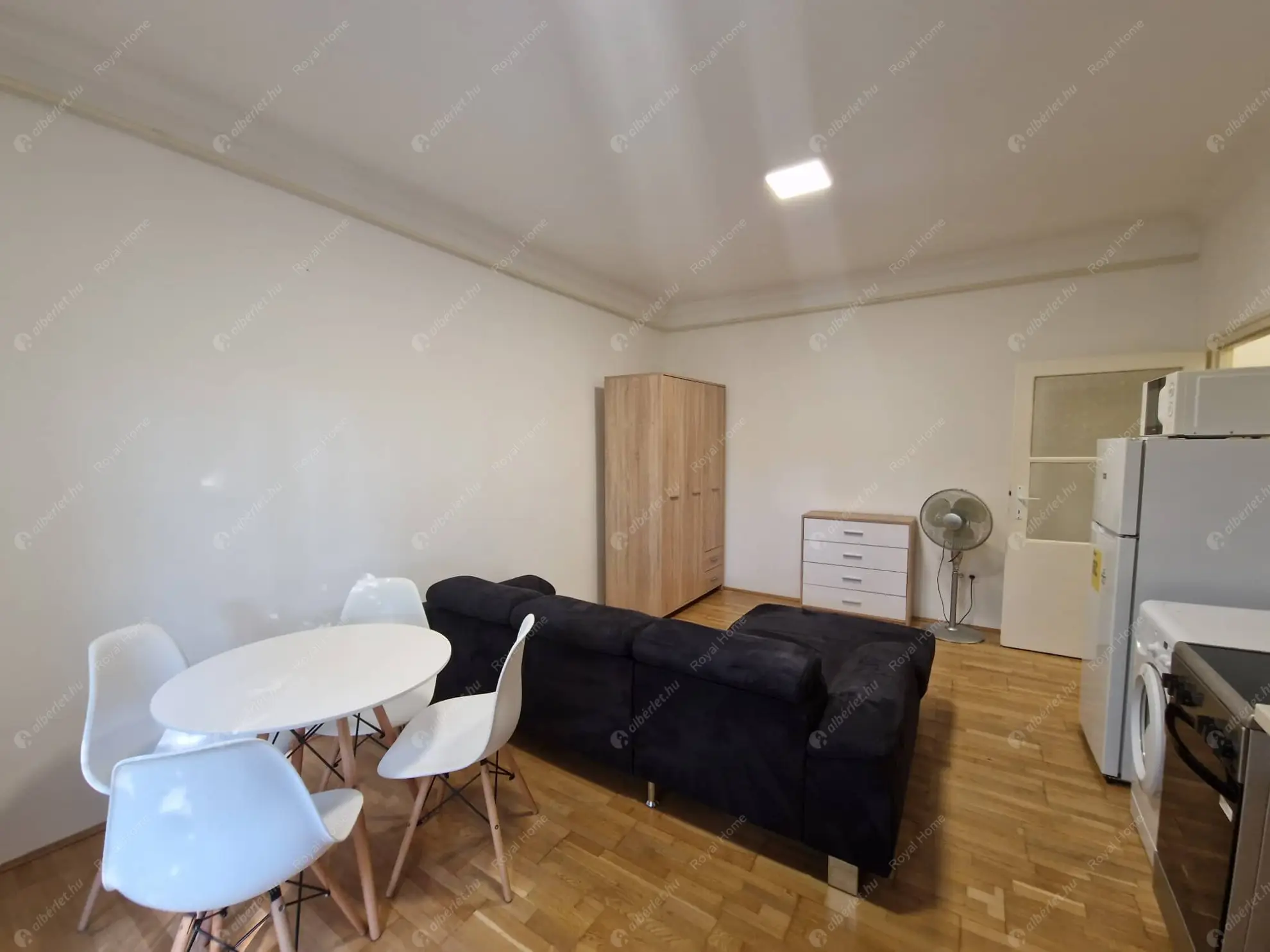 Kiadó albérlet 220000 Ft/hó áron: Budapest, XV. kerület  Törökszegfű tér. Mérete: 34 nm, 2 szobás | Alberlet.hu - 6611228