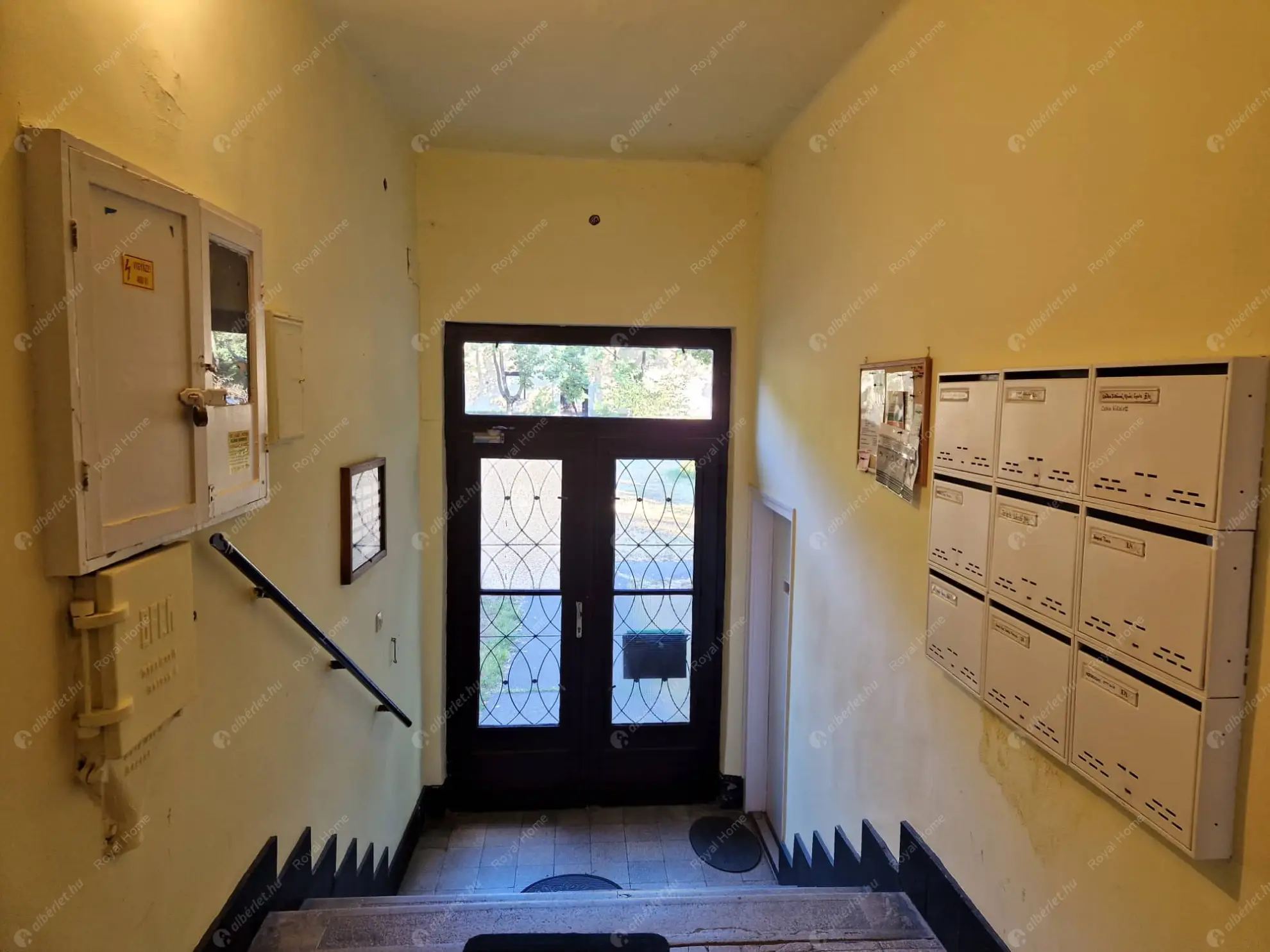 Kiadó albérlet 220000 Ft/hó áron: Budapest, XV. kerület  Törökszegfű tér. Mérete: 34 nm, 2 szobás | Alberlet.hu - 6611244