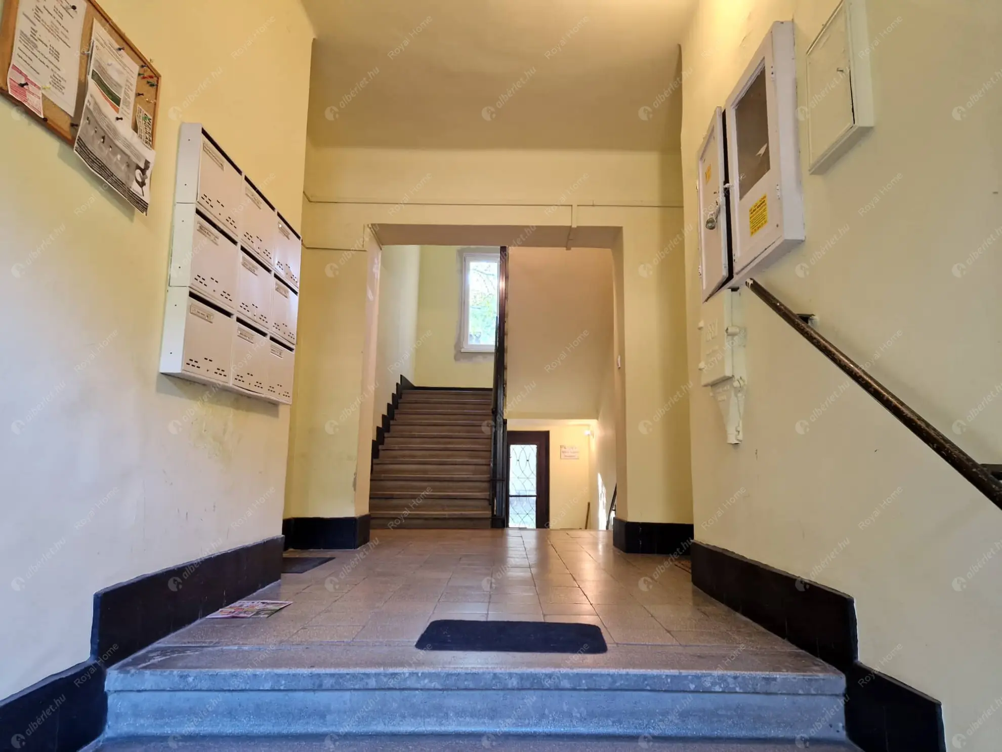 Kiadó albérlet 220000 Ft/hó áron: Budapest, XV. kerület  Törökszegfű tér. Mérete: 34 nm, 2 szobás | Alberlet.hu - 6611247