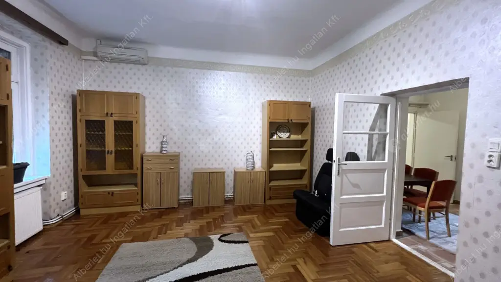 Kiadó albérlet 250000 Ft/hó áron: Budapest, XV. kerület  Vasvári Pál utca. Mérete: 95 nm, 3 szobás | Alberlet.hu - 6602344