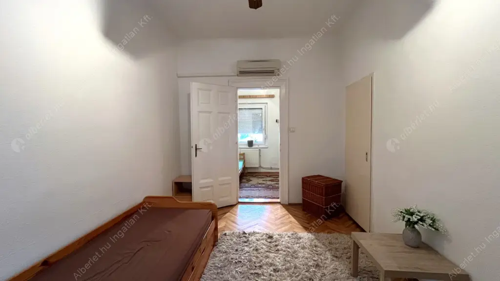 Kiadó albérlet 250000 Ft/hó áron: Budapest, XV. kerület  Vasvári Pál utca. Mérete: 95 nm, 3 szobás | Alberlet.hu - 6626469