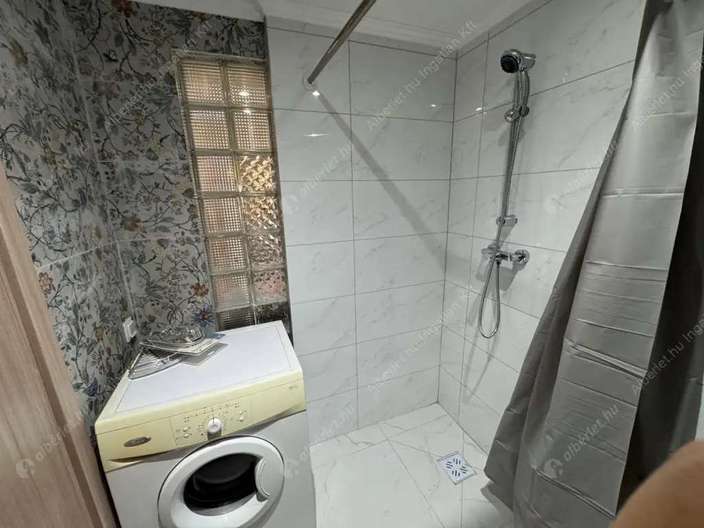 Kiadó albérlet 160000 Ft/hó áron: Budapest, XV. kerület  Wysocki utca . Mérete: 30 nm, 1 szobás | Alberlet.hu - 6573617