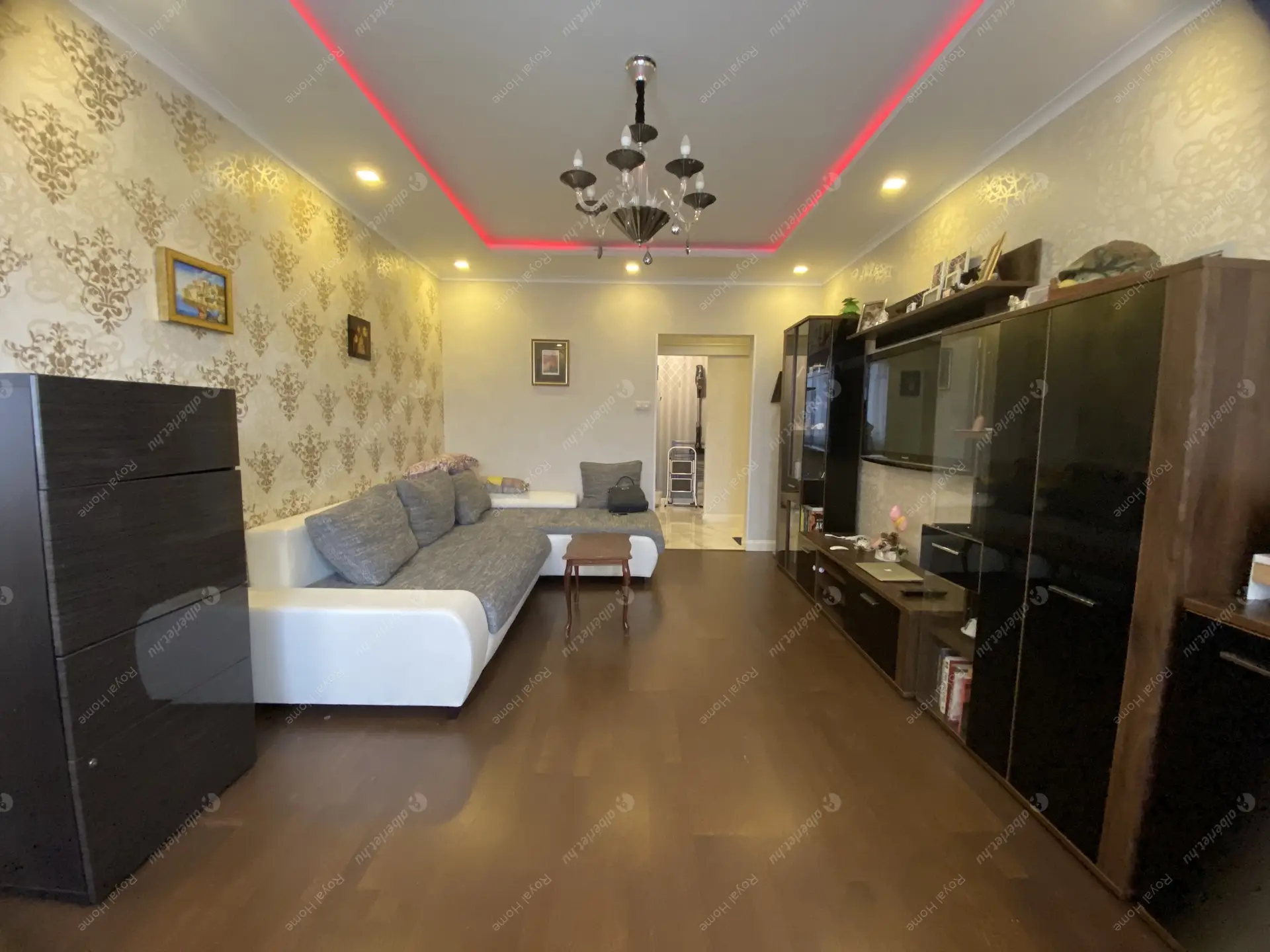 Kiadó albérlet 350000 Ft/hó áron: Budapest, XV. kerület  Zsókavár utca. Mérete: 70 nm, 2 szobás | Alberlet.hu - 6379376