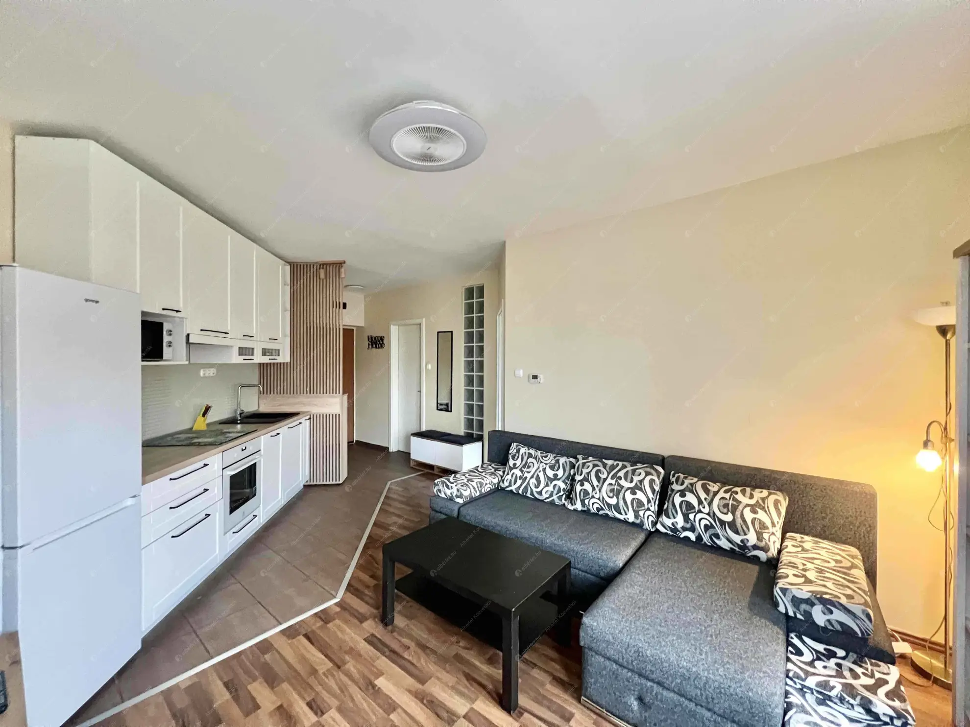 Kiadó albérlet 200000 Ft/hó áron: Budapest, XVI. kerület  Bányász utca. Mérete: 38 nm, 1 szobás | Alberlet.hu - 6591726