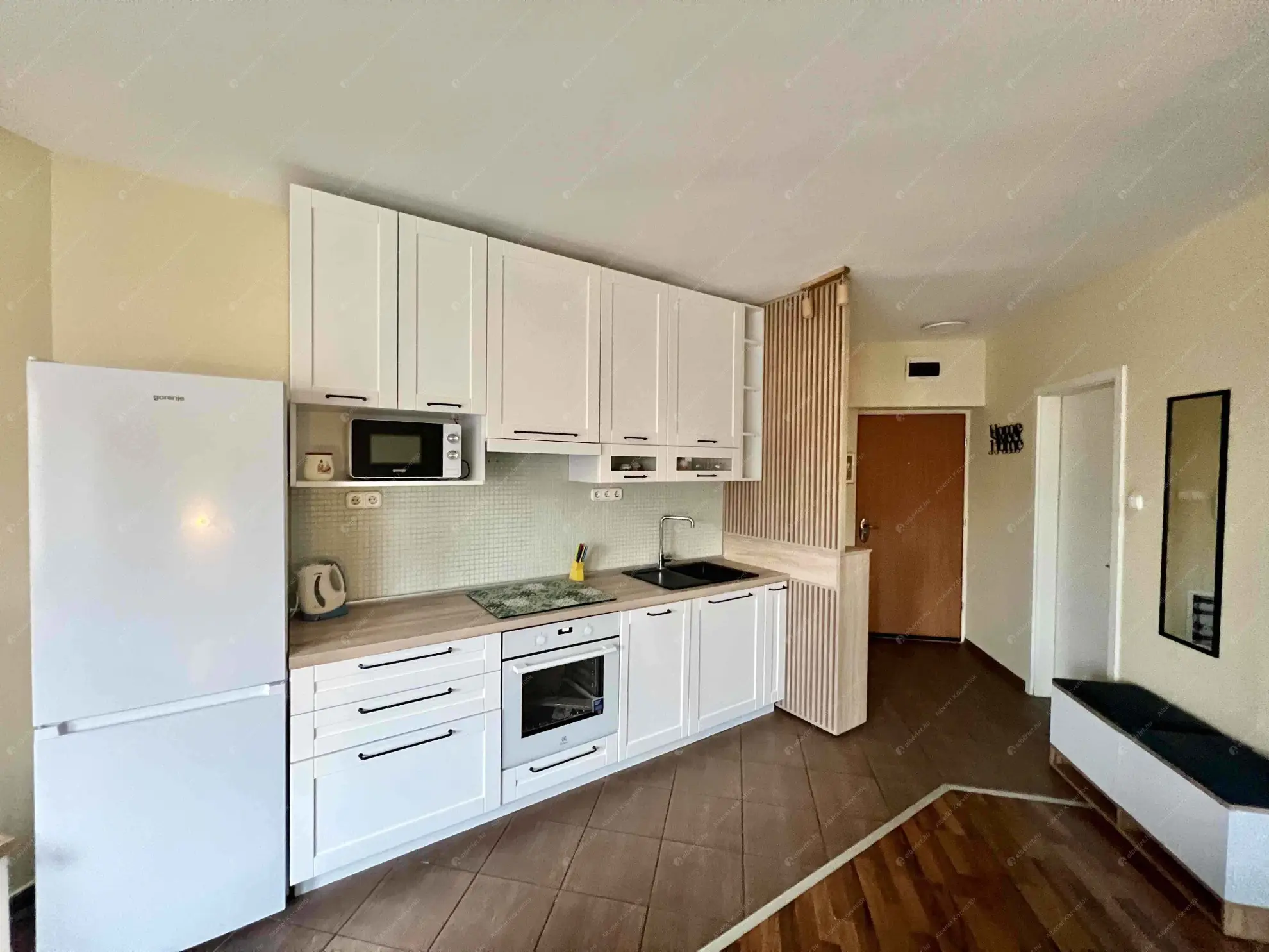 Kiadó albérlet 200000 Ft/hó áron: Budapest, XVI. kerület  Bányász utca. Mérete: 38 nm, 1 szobás | Alberlet.hu - 6591729