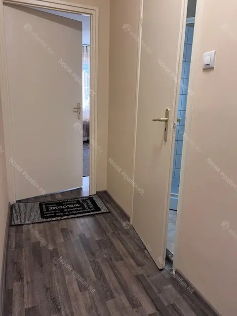 Kiadó albérlet 200000 Ft/hó áron: Budapest, XVI. kerület  Cziráki utca. Mérete: 38 nm, 2 szobás | Alberlet.hu - 6709078