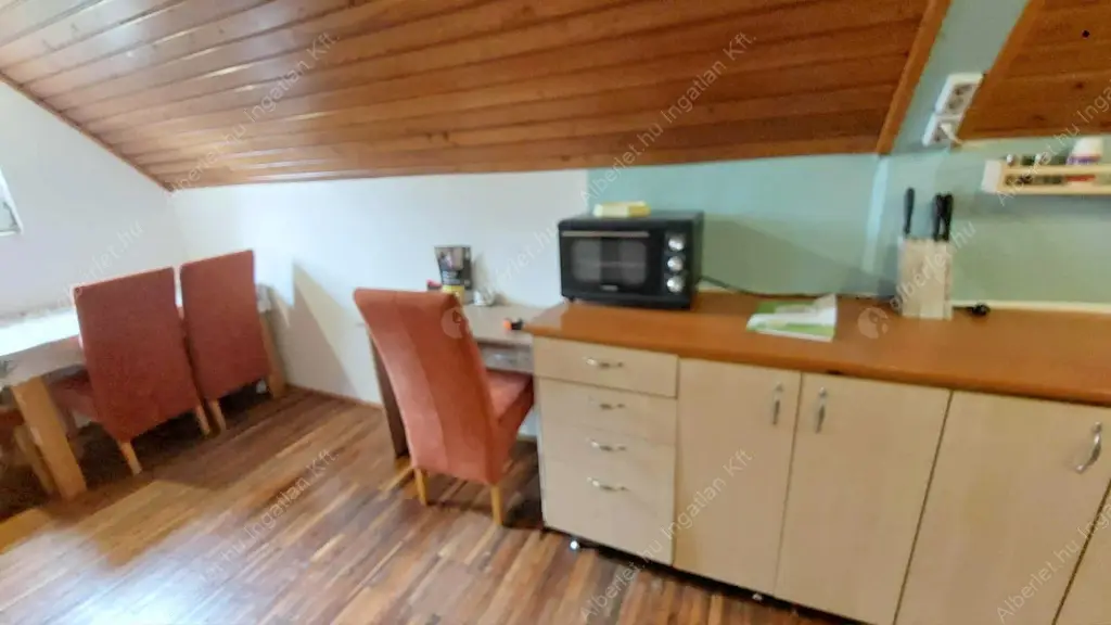 Kiadó albérlet 210000 Ft/hó áron: Budapest, XVI. kerület  Hermina út. Mérete: 57 nm, 1 szobás | Alberlet.hu - 6572376