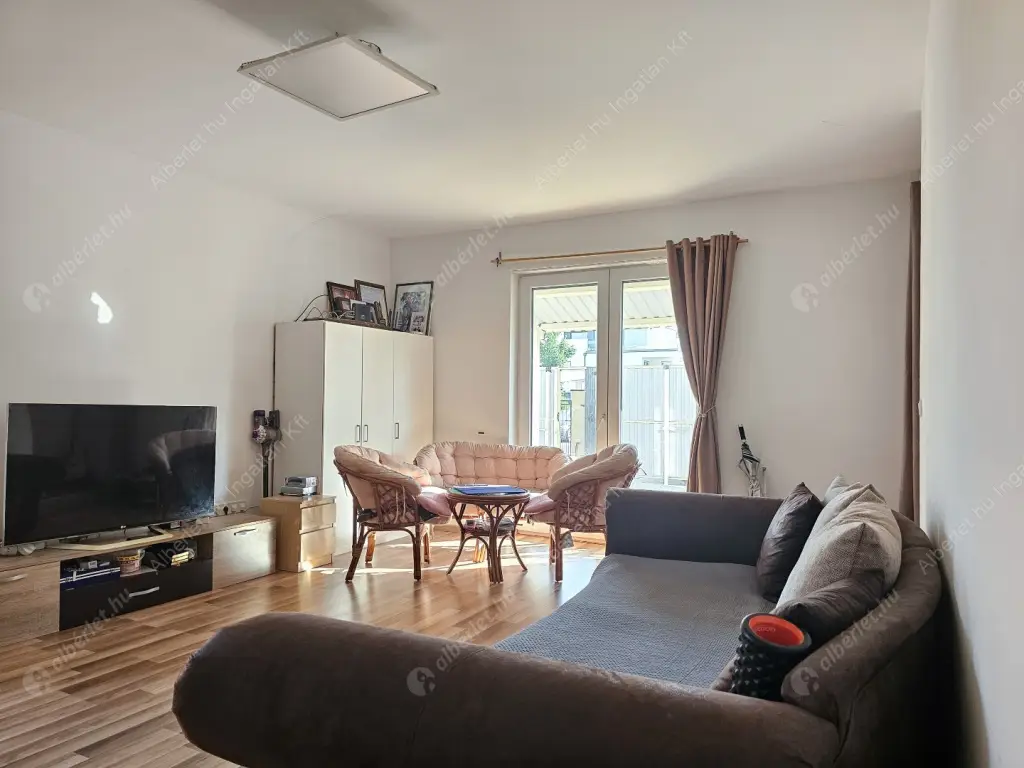 Kiadó albérlet 650000 Ft/hó áron: Budapest, XVI. kerület  Iskola utca. Mérete: 100 nm, 4 szobás | Alberlet.hu - 6522779