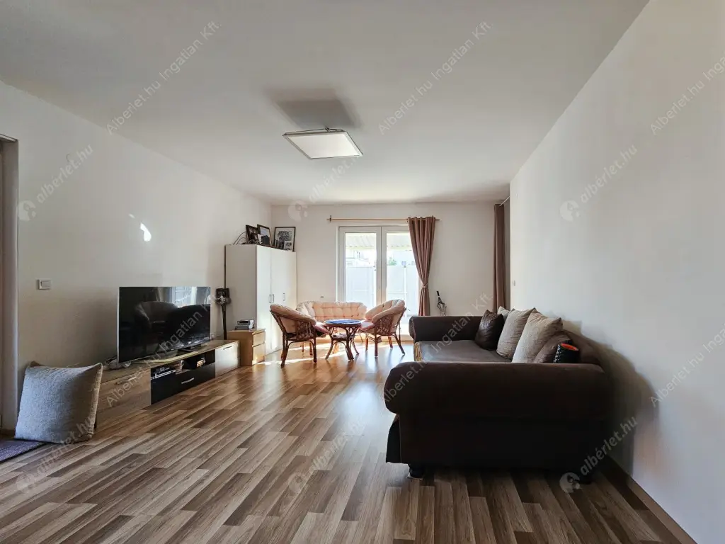 Kiadó albérlet 650000 Ft/hó áron: Budapest, XVI. kerület  Iskola utca. Mérete: 100 nm, 4 szobás | Alberlet.hu - 6522784