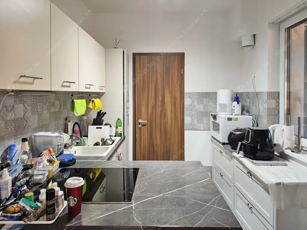 Kiadó albérlet 650000 Ft/hó áron: Budapest, XVI. kerület  Iskola utca. Mérete: 100 nm, 4 szobás | Alberlet.hu - 6522786