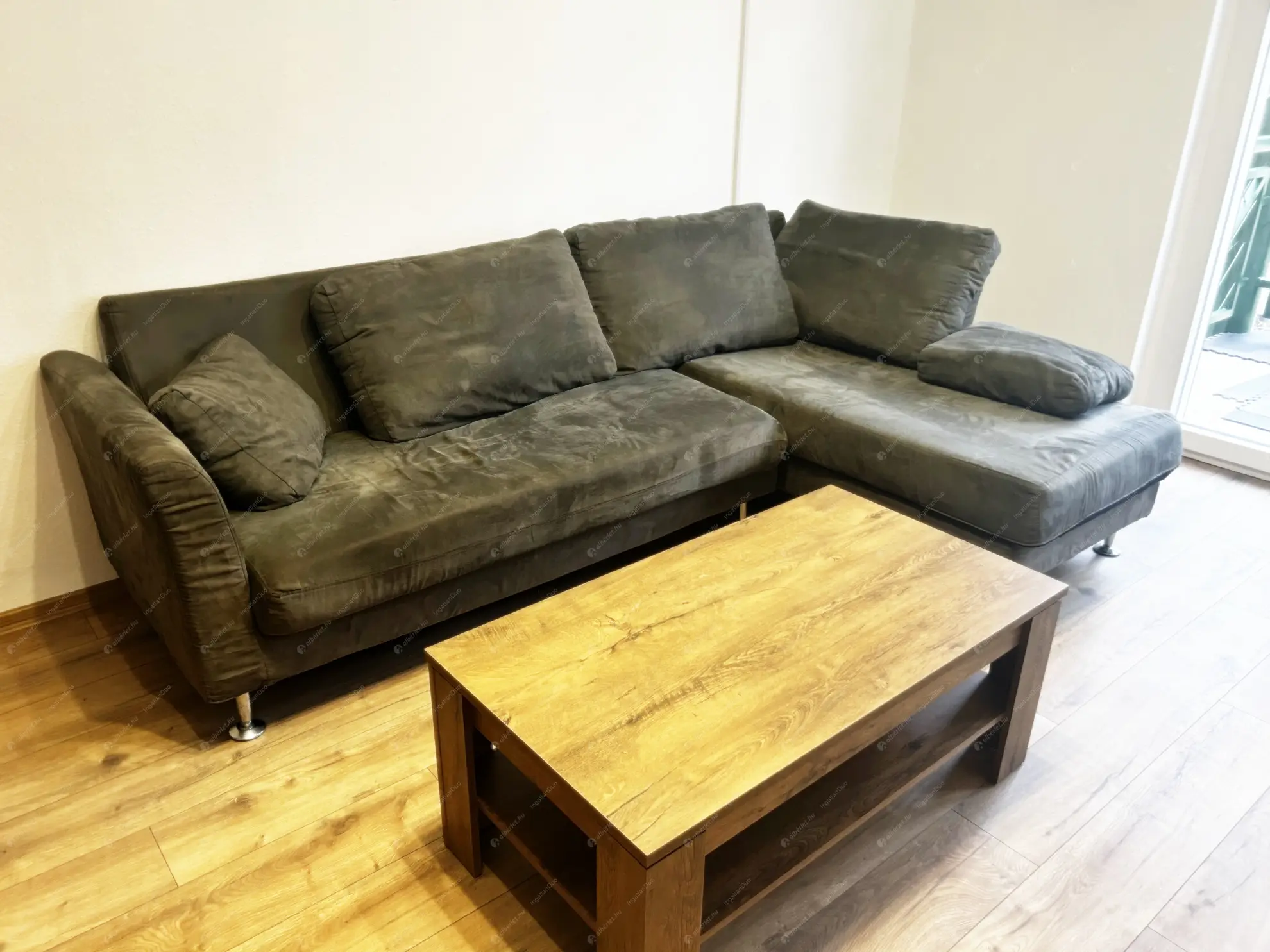 Kiadó albérlet 220000 Ft/hó áron: Budapest, XVI. kerület  Koronafürt utca. Mérete: 51 nm, 1 szobás | Alberlet.hu - 6599661