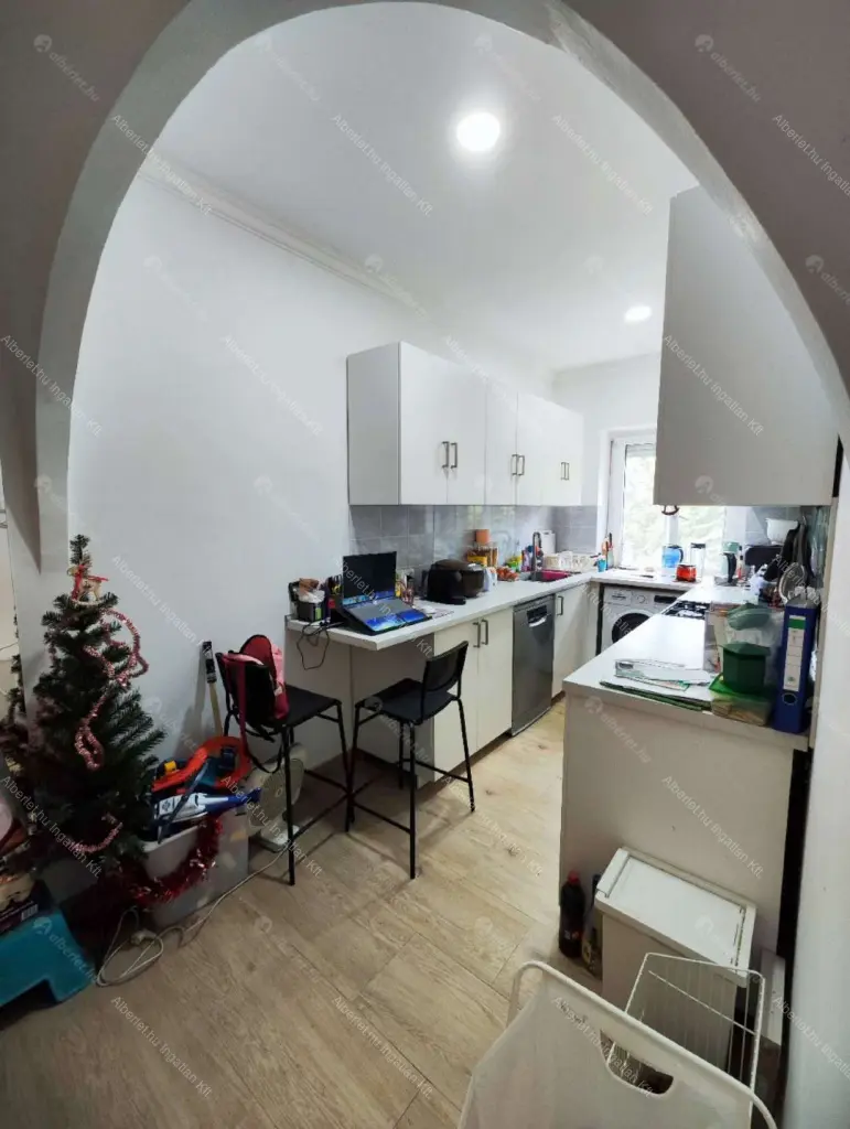 Kiadó albérlet 500000 Ft/hó áron: Budapest, XVI. kerület  Lapos köz. Mérete: 166 nm, 5 szobás | Alberlet.hu - 6672764