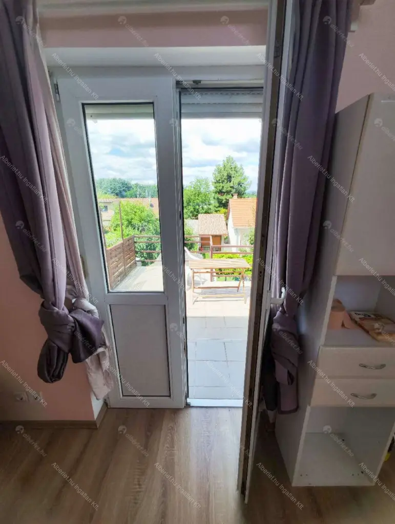 Kiadó albérlet 500000 Ft/hó áron: Budapest, XVI. kerület  Lapos köz. Mérete: 166 nm, 5 szobás | Alberlet.hu - 6672769